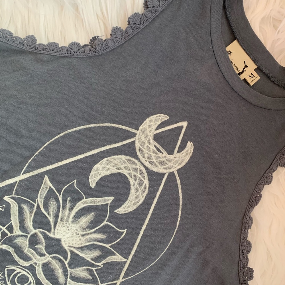 Gray loose top